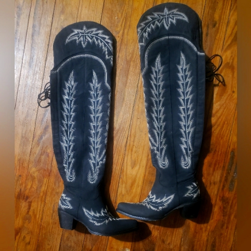 Knee high boots 8.5